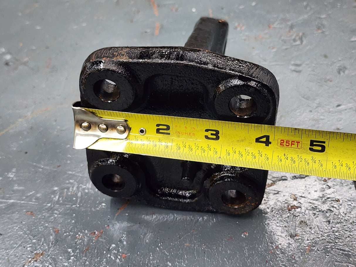 Cummins ISB 6.7L Engine Mount R0130509000 For Sale