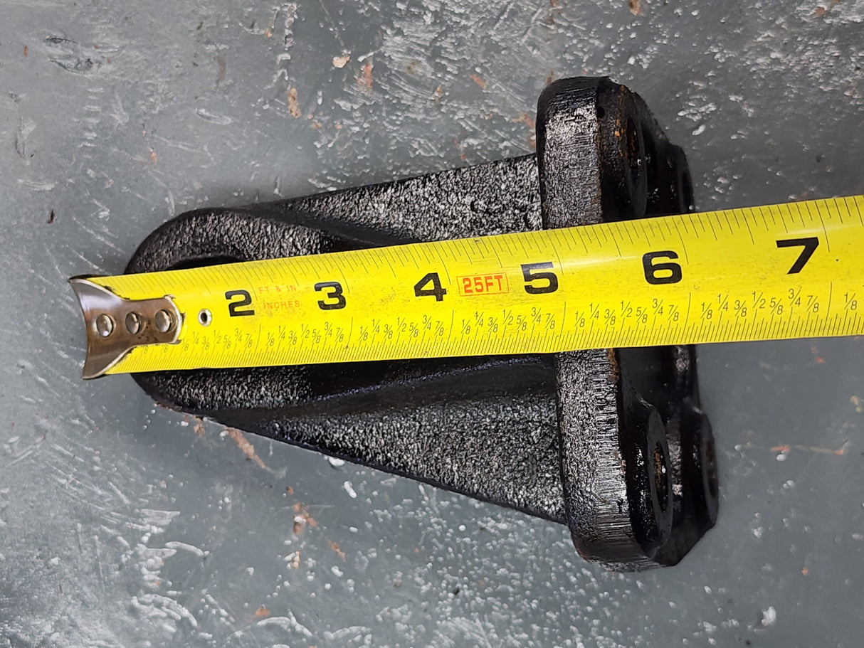 Cummins ISB 6.7L Engine Mount R0130509000 For Sale