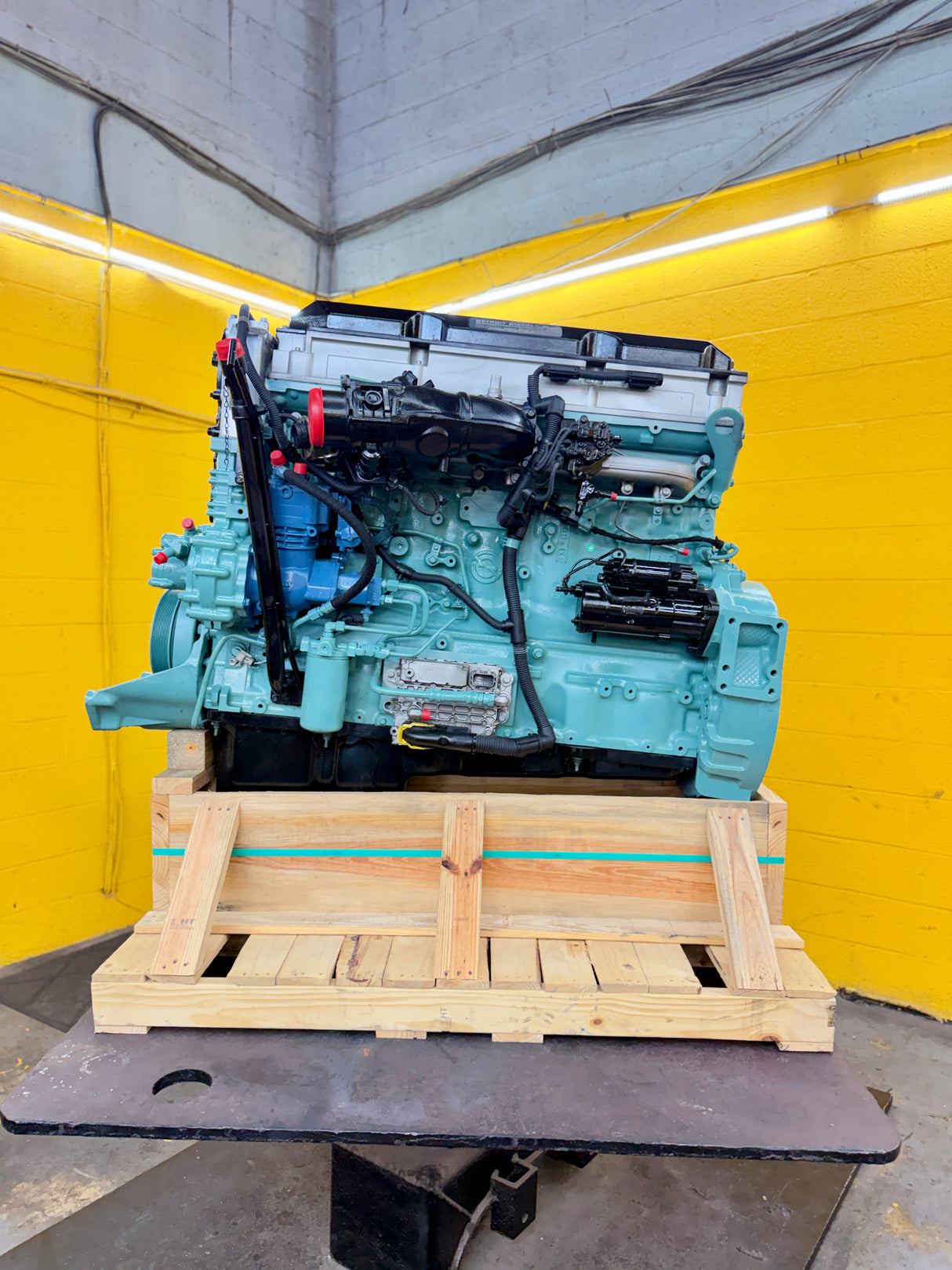 2009 Detroit Series 60 14.0L Diesel Engine For Sale DDEC6
