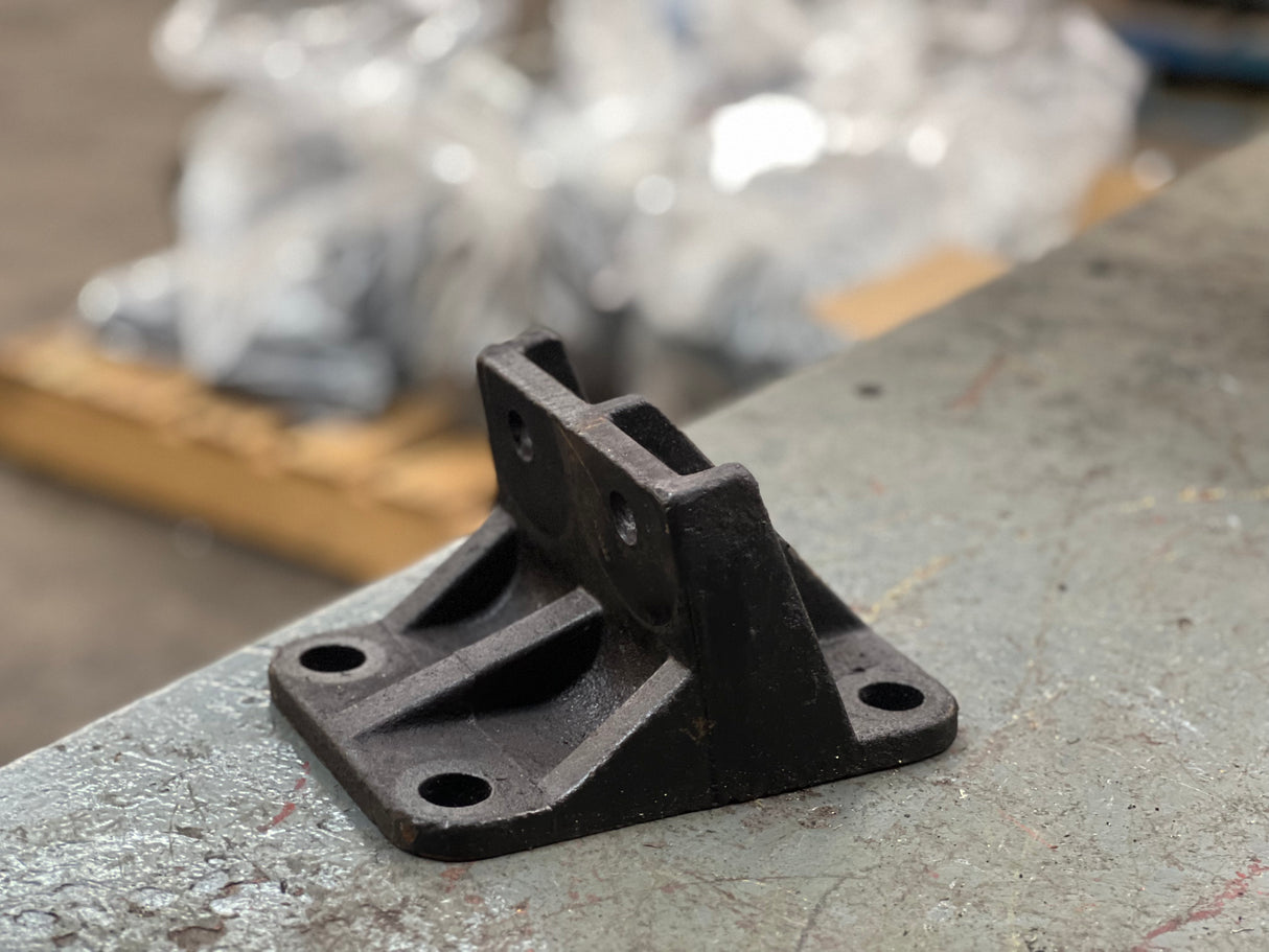 Cummins N14 Celect Rear Engine Mount PART # 01-14501 For Sale