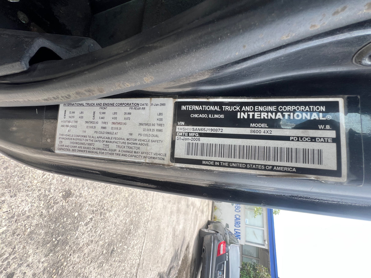 2005 International 8600 SBA-SET BACK-AXLE Cab For Sale