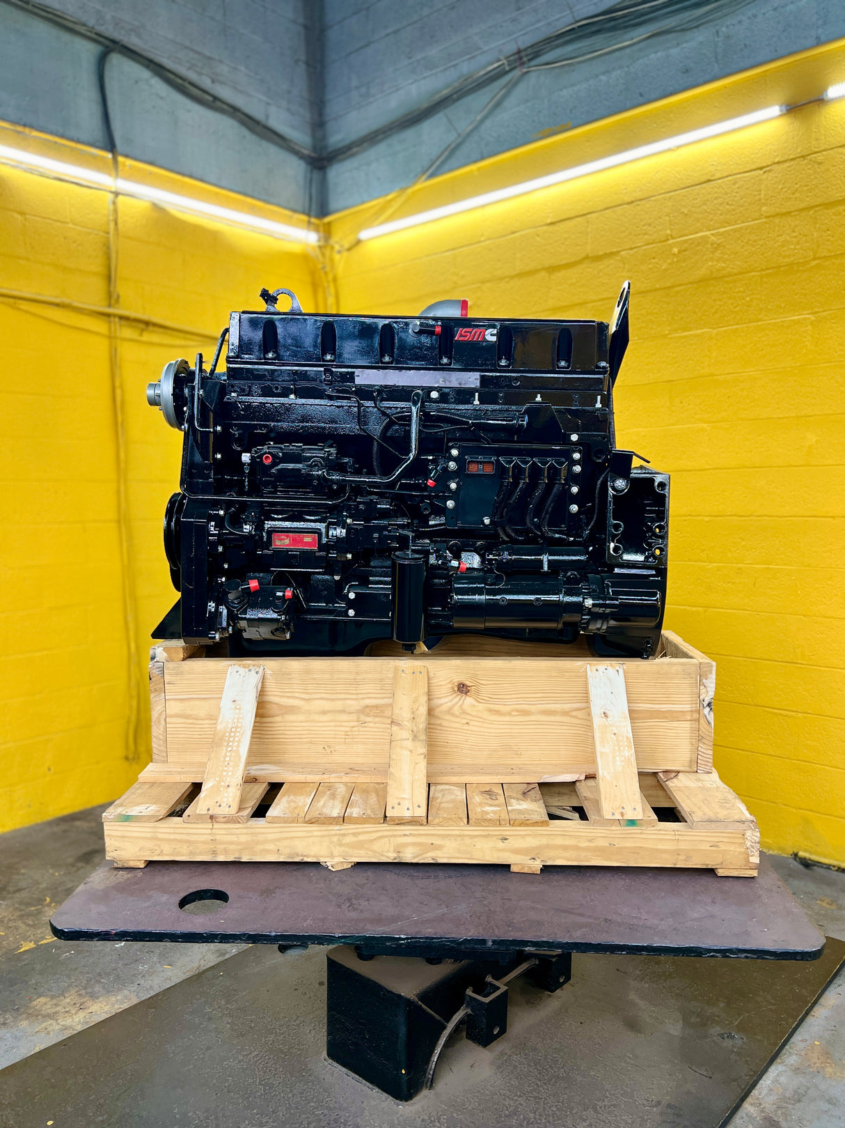 1999 Cummins ISM Diesel Engine For Sale, CM570