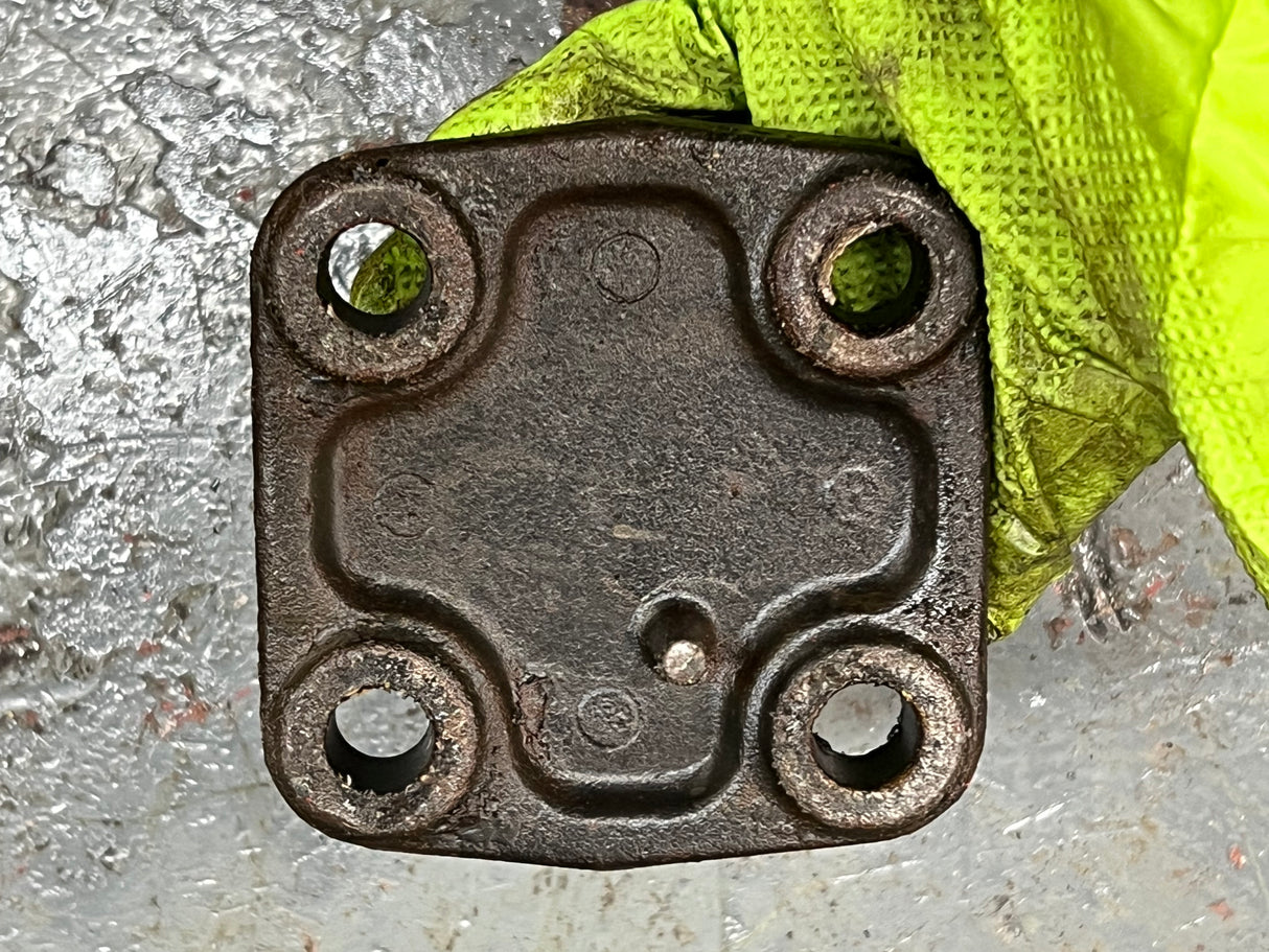 Cummins ISB Driver's Side Engine Mount Part # 01-30509-000, LEFT Side