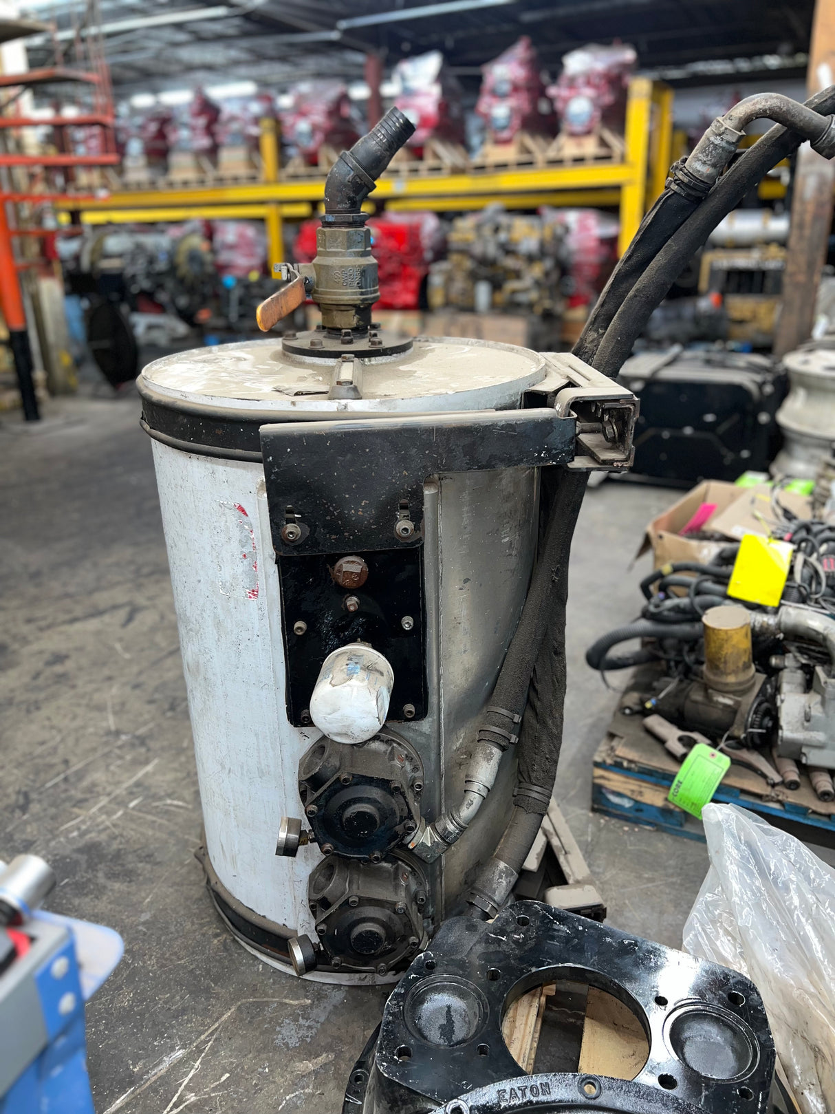 2016 Mack Hydraulic Tank