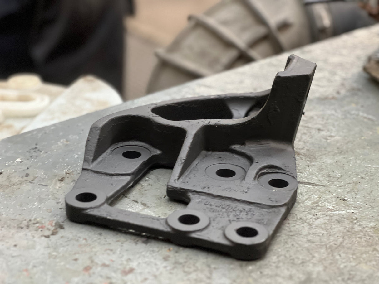 International / Navistar Rear Offset Driver's Side Engine Mount Support Part # 3606384C2 For Sale, Off Cummins X15