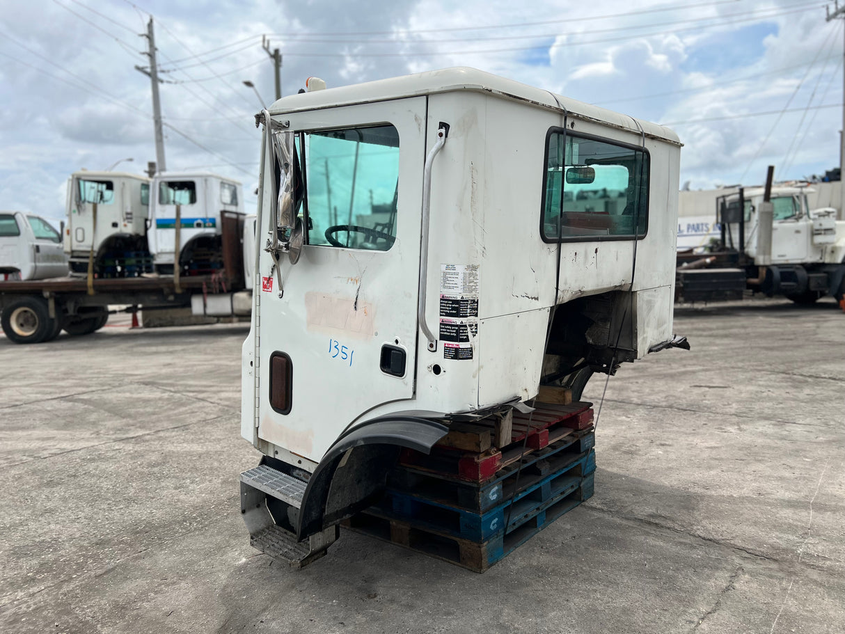 2016 MACK MRU613 Low CAB Forward (LCF) Shell For Sale, 600 Series