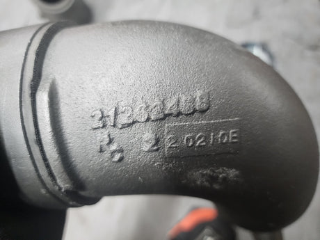 Mack 21262486RC220210E Air Intake Transfer Elbow Tube
