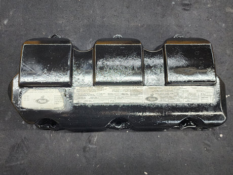 2001 OEM Mack ETEC E7-300 4MR2780 Diesel Engine Valve Cover 337GB537 For Sale