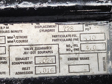 2001 OEM Mack ETEC E7-300 4MR2780 Diesel Engine Valve Cover 337GB537 For Sale