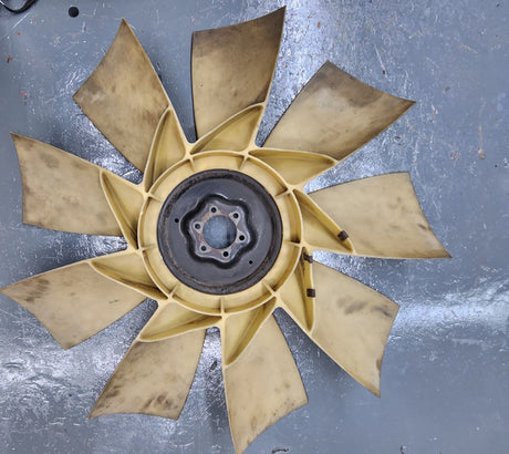 Borg Warner Detroit DD13 FAN BLADE PA6-GF30, 32 INCHES, 9 BLADES