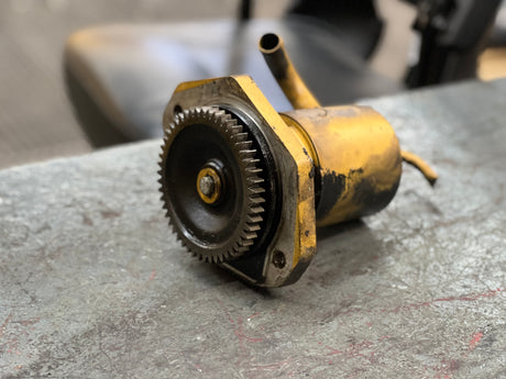 Caterpillar 3126 Hobourn Hydraulic Power Steering Pump HE28589 / 18027/1 For Sale