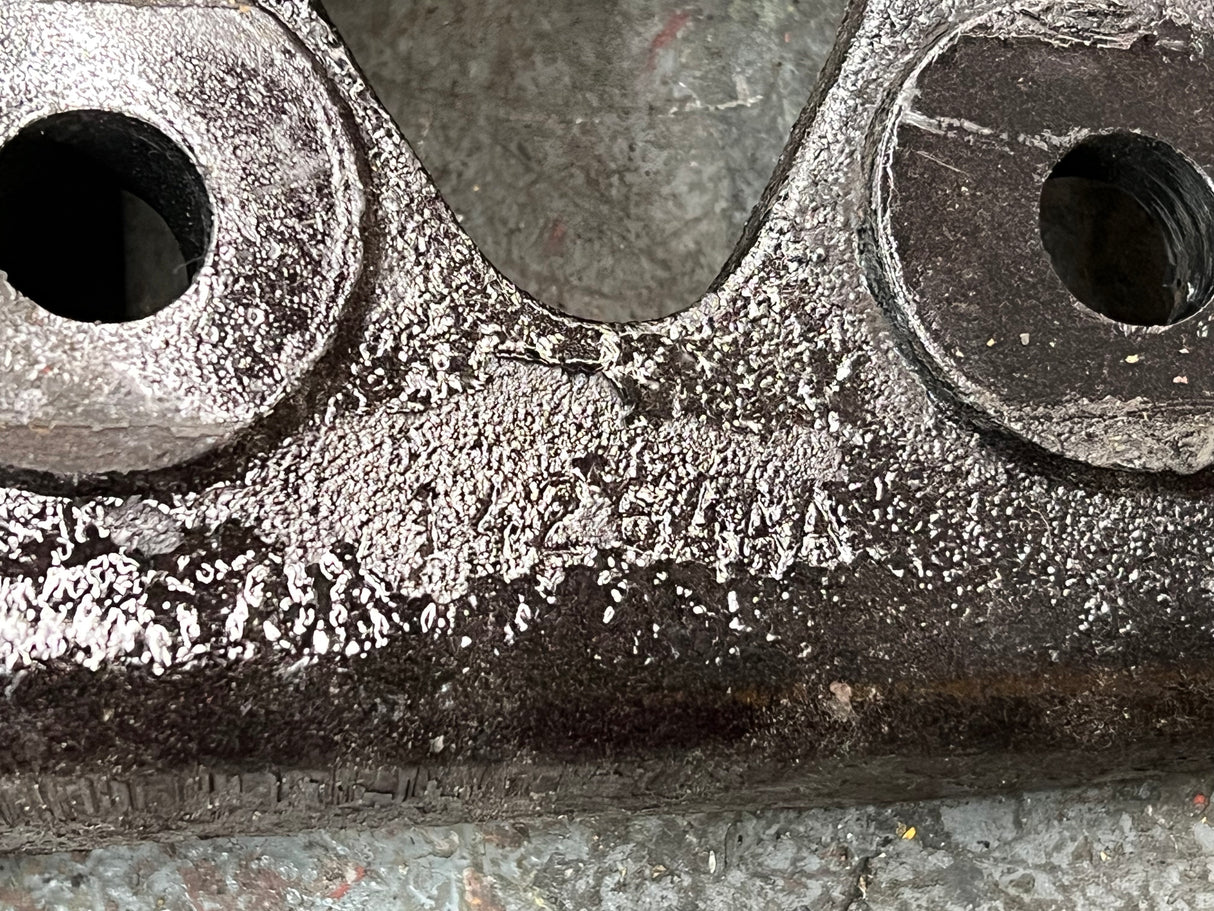 Caterpillar Rear Engine Mount 14264AA For Sale