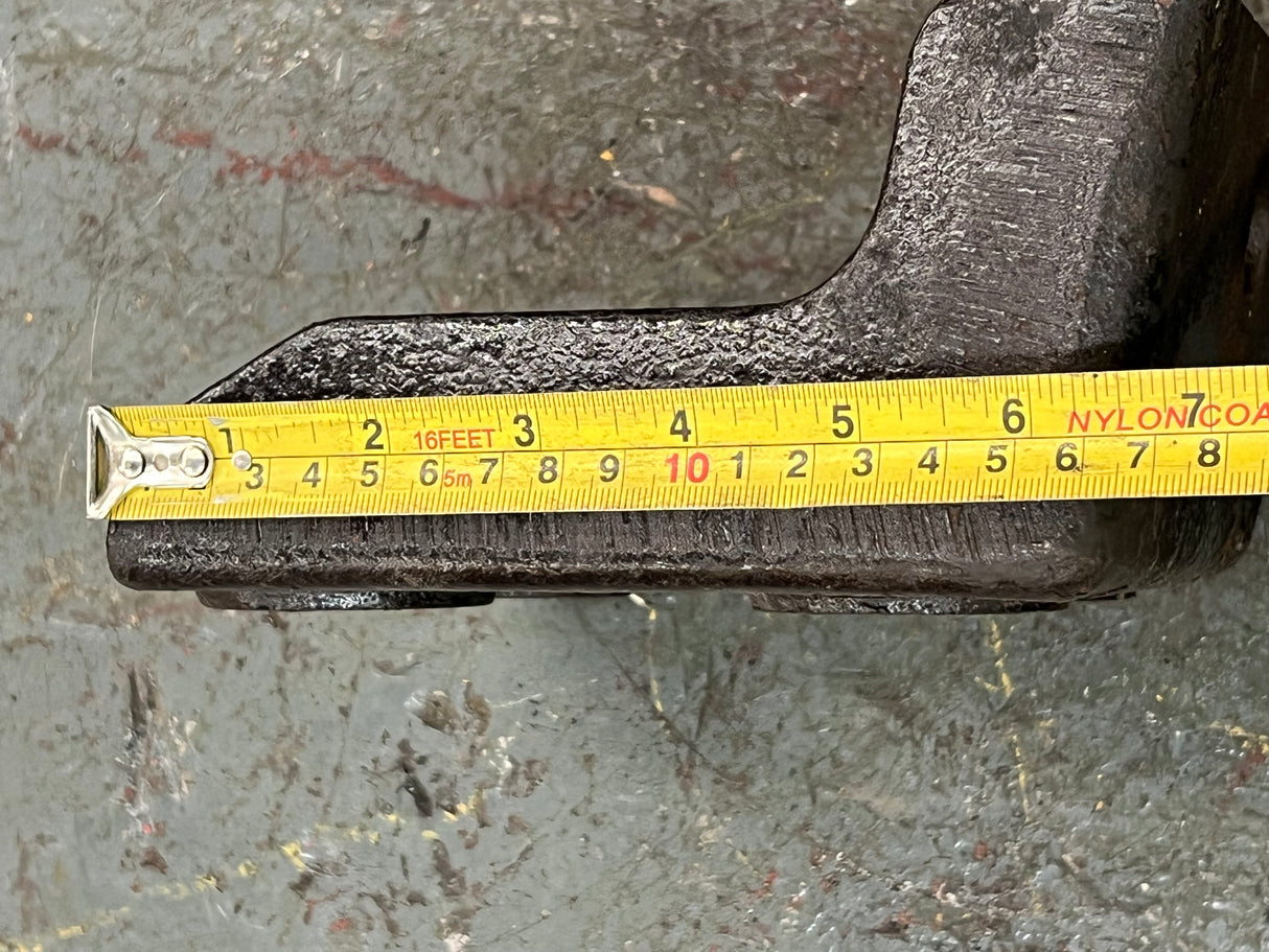 Caterpillar Rear Engine Mount 14264AA For Sale