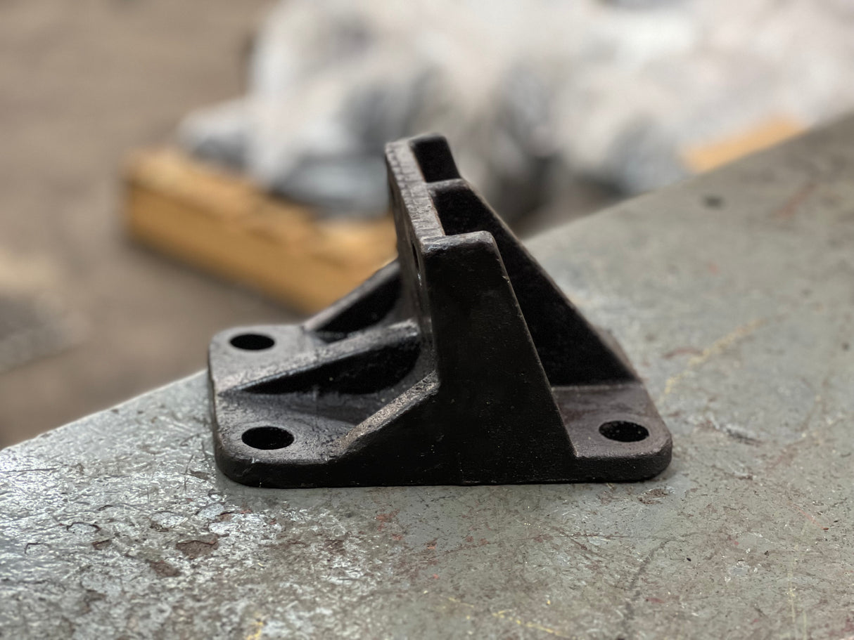 Cummins N14 Celect Rear Engine Mount Part  # 01-14501 For Sale