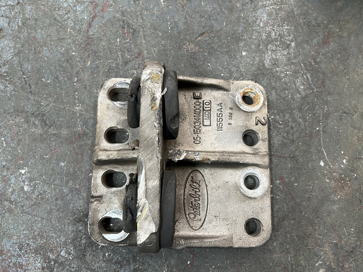 Peterbilt Frame Mount Part # 05-15034M000-E For Sale