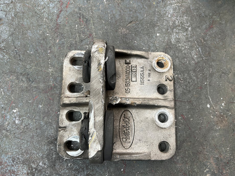 Peterbilt Frame Mount Part # 05-15034M000-E For Sale
