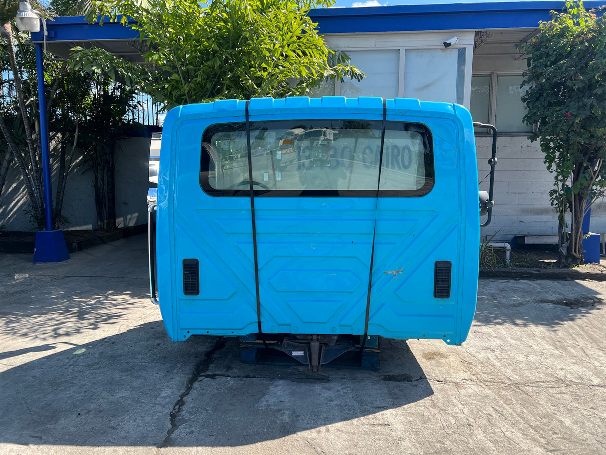 2009 International 4400 SBA CAB