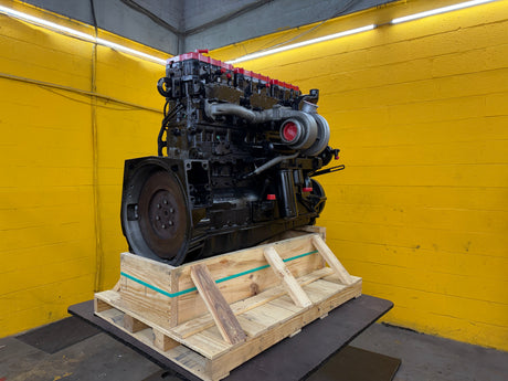 2000 Cummins N14 CELECT PLUS Diesel Engine For Sale with JAKE BRAKES 525HP