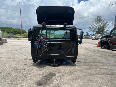 2005 International 8600 SBA-SET BACK-AXLE Cab For Sale