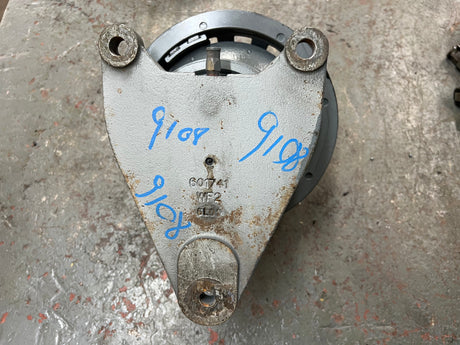 2005 Mack AMI Horton Fan Clutch Mounting Base Part # 601741