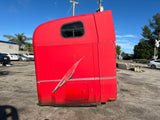 1999 FREIGHTLINER CLASSIC XL LONG CONVENTIONAL CAB SLEEPER