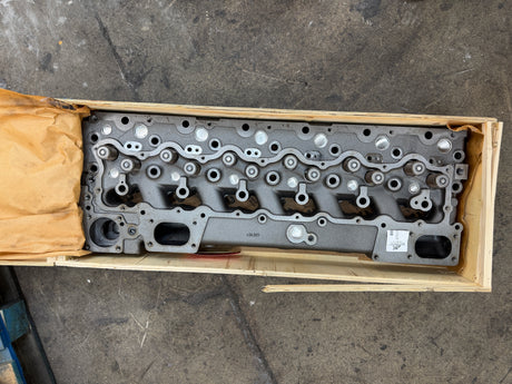 Caterpillar 3306 Cylinder Head, Fully Loaded, Part# 8N6796