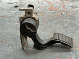 2006 Volvo Accelerator Pedal 133667