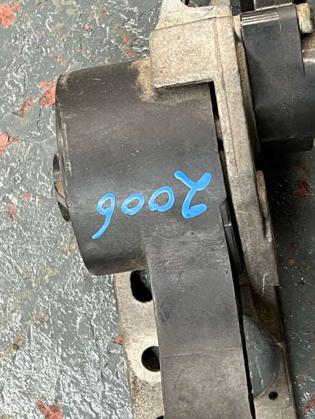 2006 Volvo Accelerator Pedal 133667