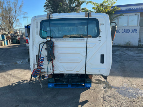 2004 International 8600 CAB For Sale