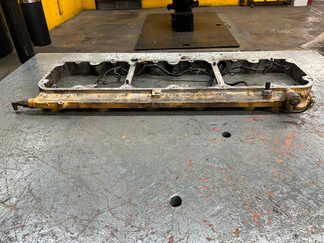 OEM Caterpillar C15 Valve Cover Spacer / Rocker Arm Housing 304-3313