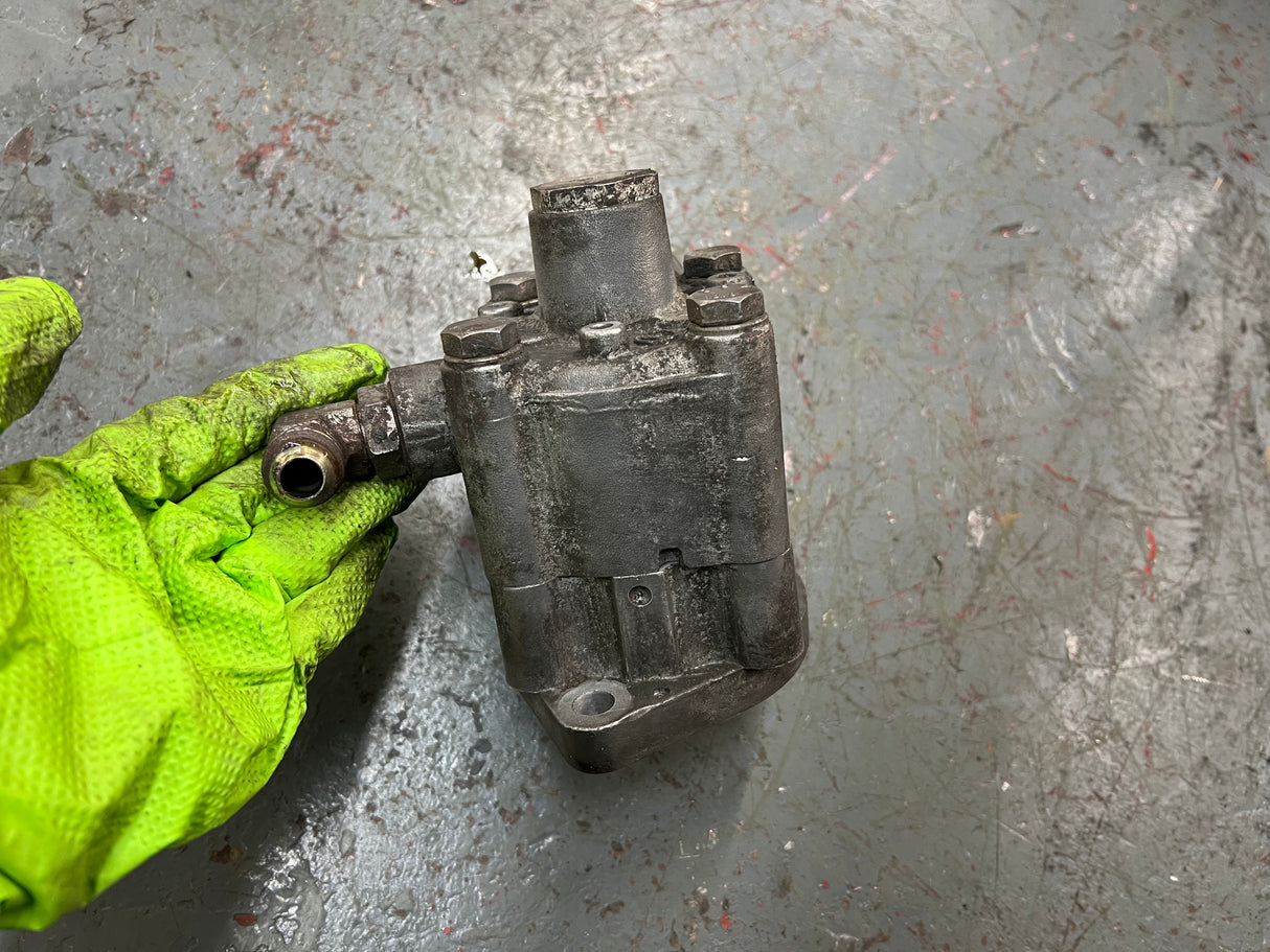 International DT466E LUK LF73C Power Steering Pump PART # 2005337C91