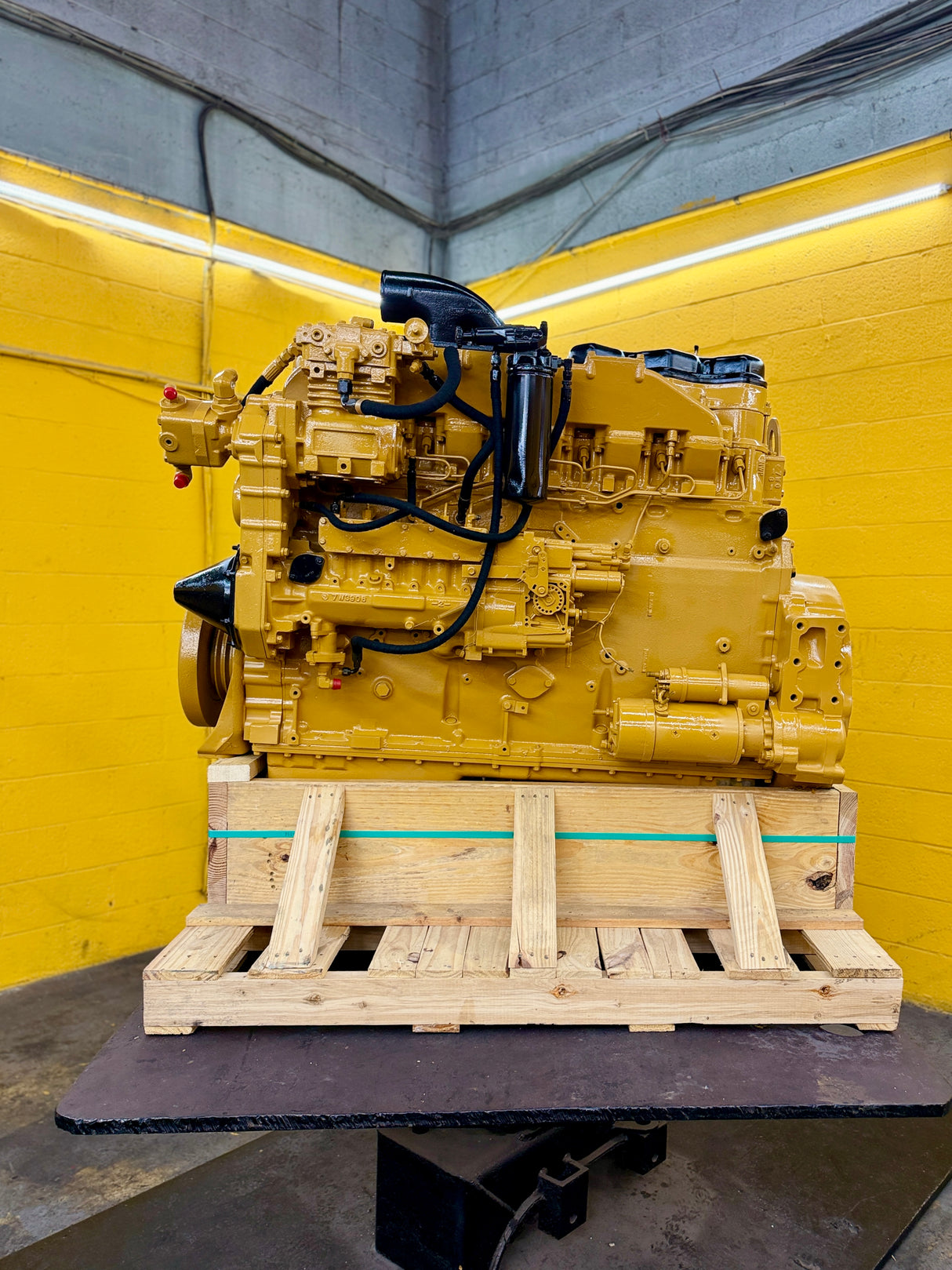 1989 Caterpillar 3406B Diesel Engine with Jake Brakes, AIR TO AIR