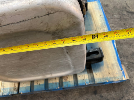 Mack D-Shape Aluminum Fuel Tank Dimensions: 34" L x 23" W x 25" H For Sale