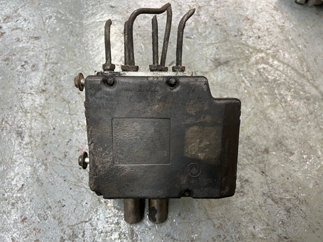 Chevrolet C7500 ABS Brake Controller Module Part # 25 0208-0010 3 For Sale