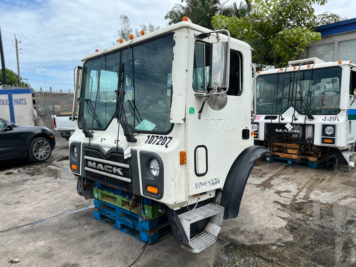 2016 MACK MRU613 Low CAB Forward (LCF) Shell For Sale, 600 Series