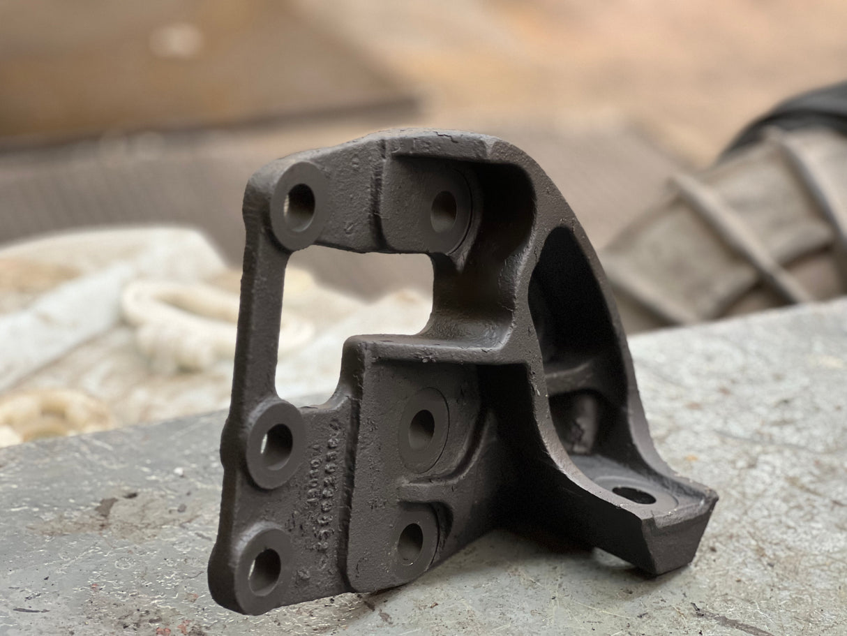 International / Navistar Rear Offset Driver's Side Engine Mount Support Part # 3606384C2 For Sale, Off Cummins X15