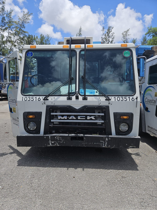 2016 MACK LEU613 FORWARD LOW CAB 600-SERIES