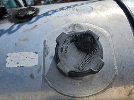 2013 Freightliner Cascadia 113 Fuel Tank, 80 Gallons, 40L x 24 Diameter