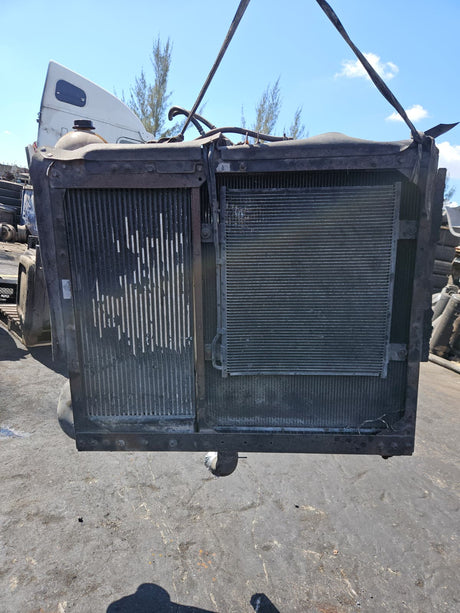2004 International 8600 Cooling Assembly Part # 21007886 For Sale