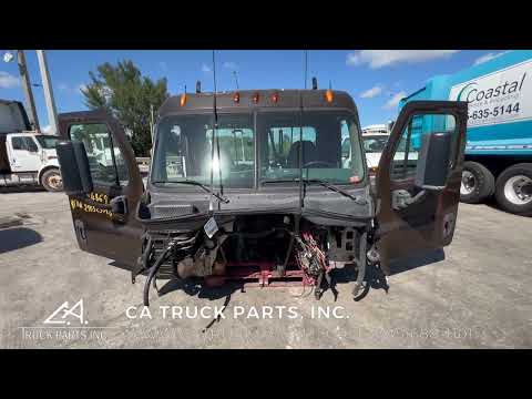 2014 Freightliner Cascadia 113 CAB Shell